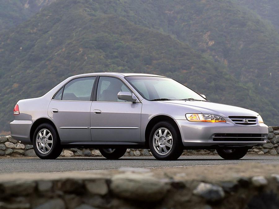  Honda Accord Sedan 1998 года  (US) (фото 11 из 12)